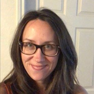 Meet your Posher, Cara